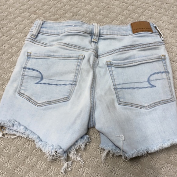 American Eagle girls size 2 denim shorts - Picture 2 of 2